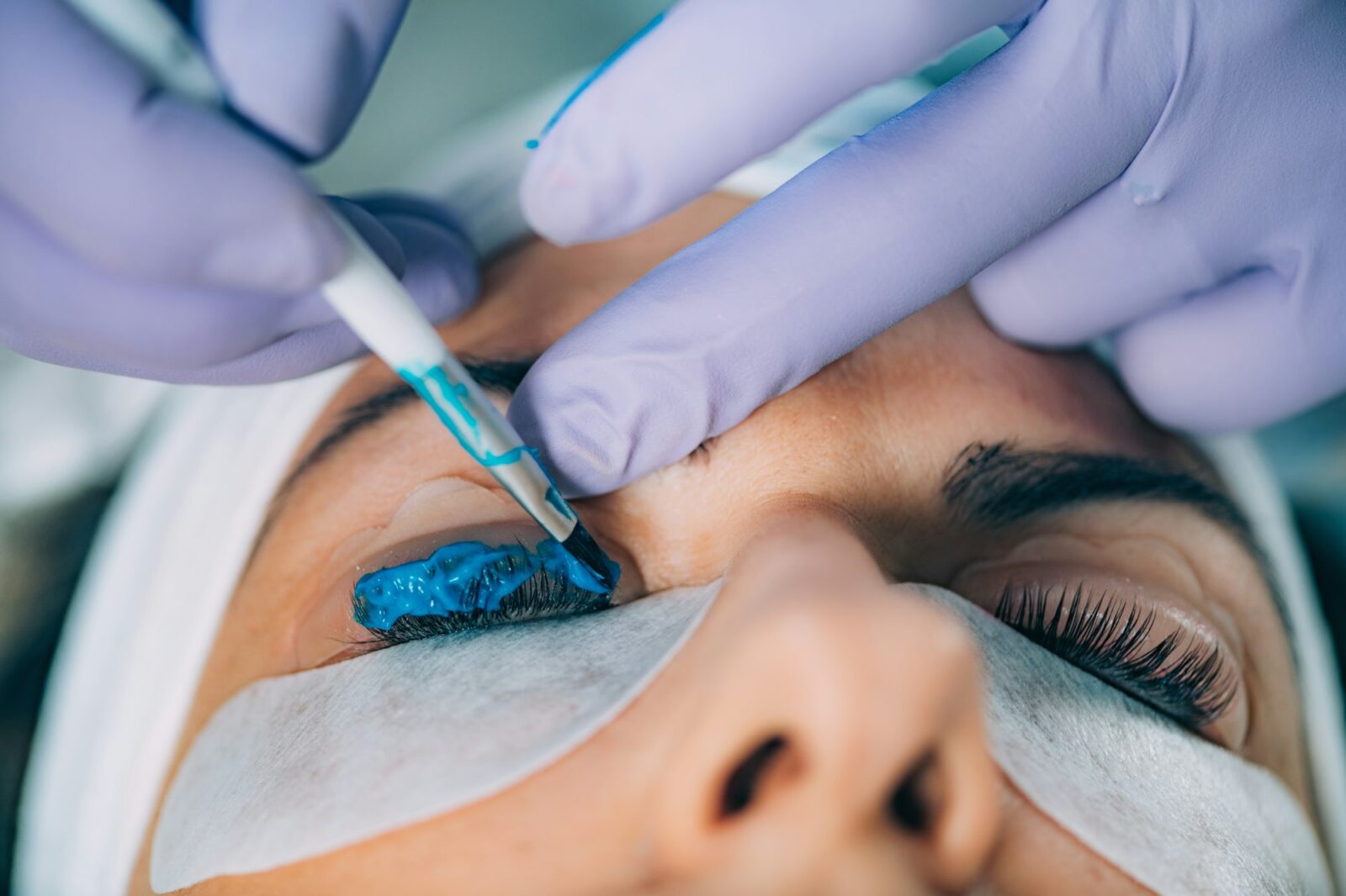 Beautician Lash Lifting